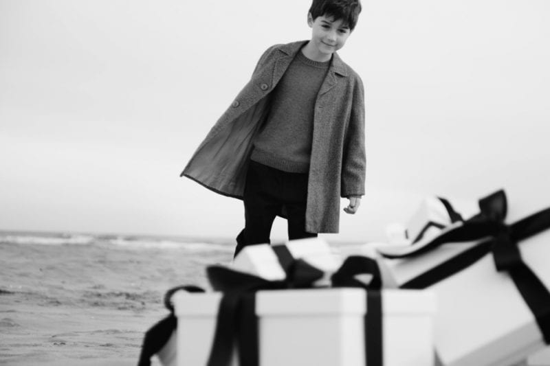 Douglas X-Mas Boy with Presents
