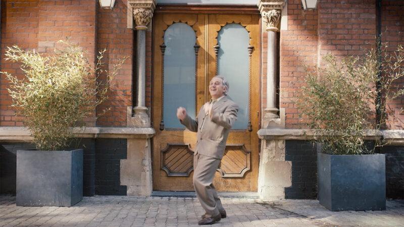 Hansaplast Old Man Dancing